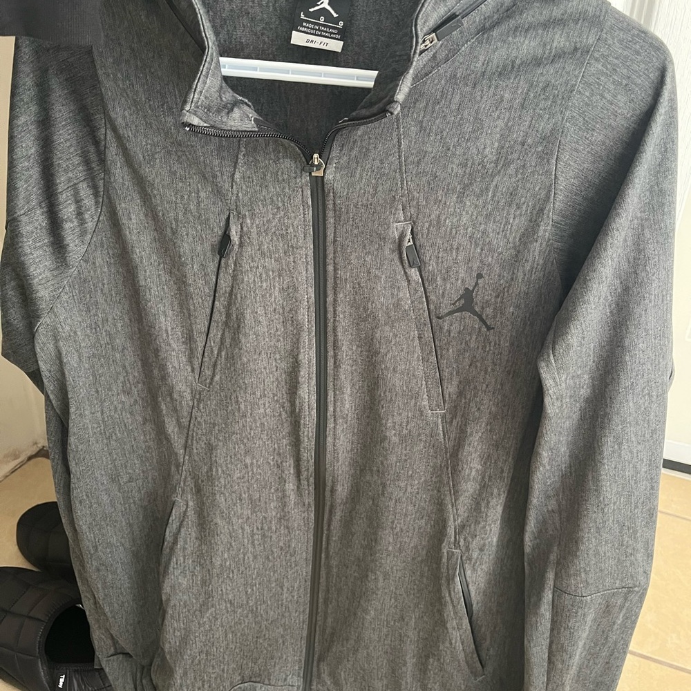 Jordan jacket - Picture 3 of 3